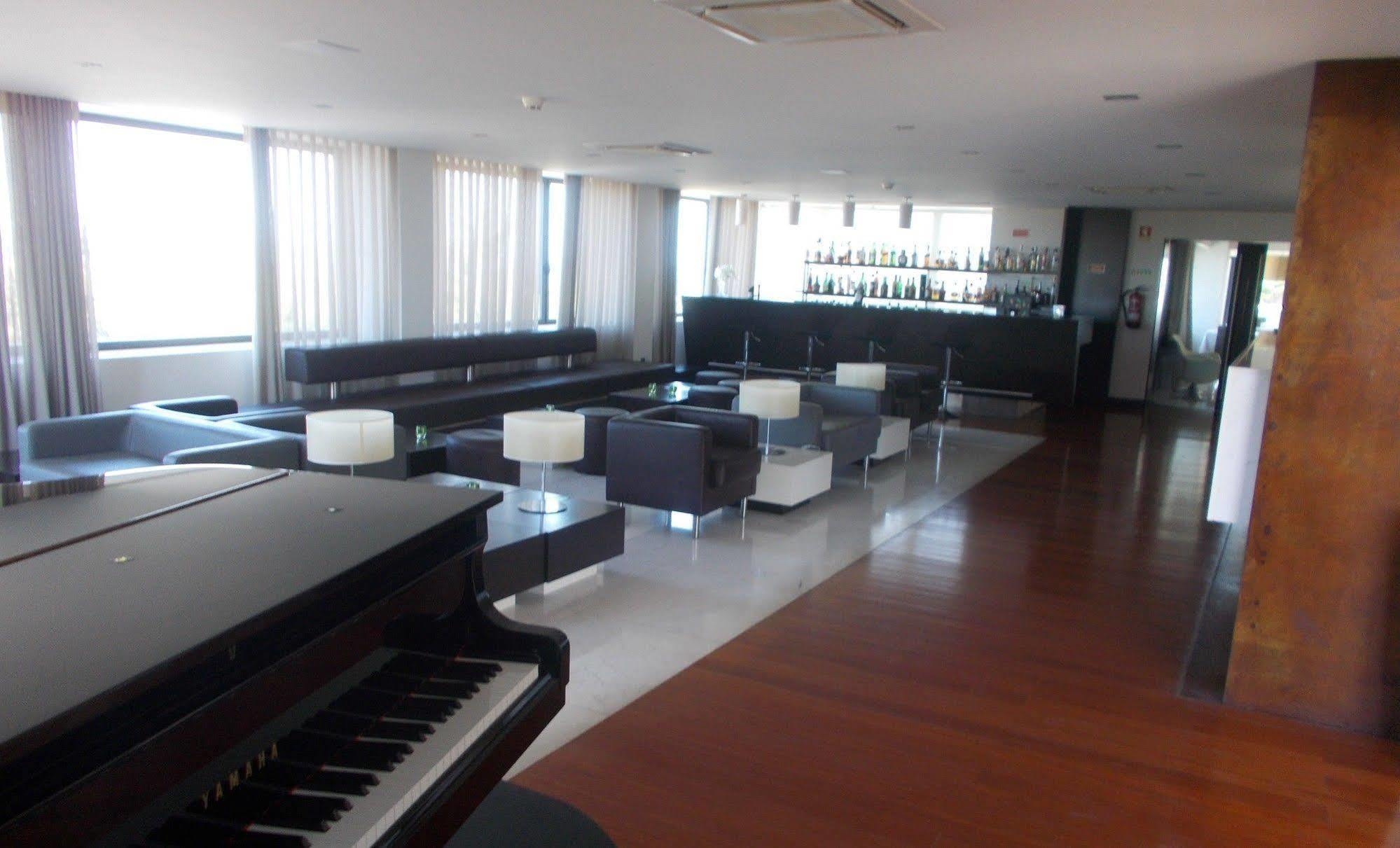 Hotel Dos Zimbros Sesimbra Esterno foto